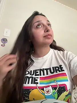 Snapshot of CharmingMaddie chatting on 05/15/26, 05:42 CharmingMaddie online show from 05/15/26, 05:42