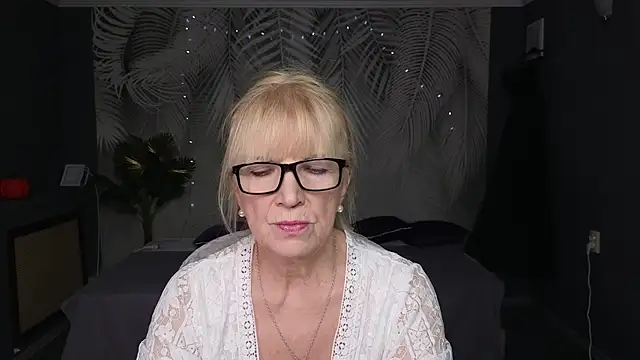 Sabina Ros online show from 02/03/26, 07:46