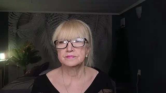 Sabina Ros online show from 03/05/26, 07:26