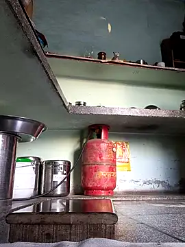 Snapshot of Love-pari077 chatting on 10/09/25, 01:25 Love-pari077 online show from 10/09/25, 01:25