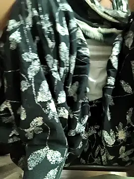 Snapshot of Love-pari077 chatting on 11/07/25, 01:05 Love-pari077 online show from 11/07/25, 01:05