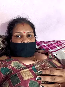 Snapshot of Love-pari077 chatting on 02/12/26, 02:34 Love-pari077 online show from 02/12/26, 02:34