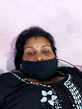 Snapshot of Love-pari077 chatting on 02/22/26, 08:46 Love-pari077 online show from 02/22/26, 08:46