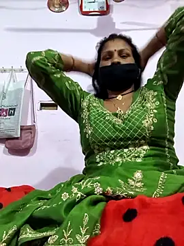 Snapshot of Love-pari077 chatting on 02/23/26, 03:31 Love-pari077 online show from 02/23/26, 03:31