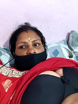 Snapshot of Love-pari077 chatting on 02/27/26, 08:25 Love-pari077 online show from 02/27/26, 08:25