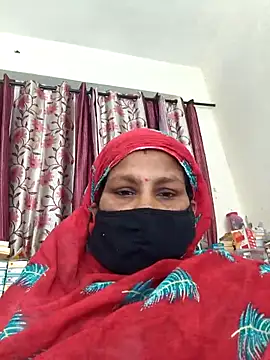 Snapshot of Love-pari077 chatting on 04/24/26, 04:37 Love-pari077 online show from 04/24/26, 04:37
