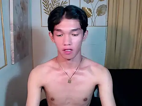 fuckerfriendsxx online show from 12/04/25, 02:15