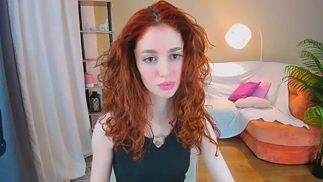 ChristinaConteeree online show from 11/04/25, 01:21