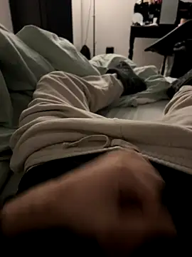 Frankieyyy1 online show from 01/05/26, 07:06