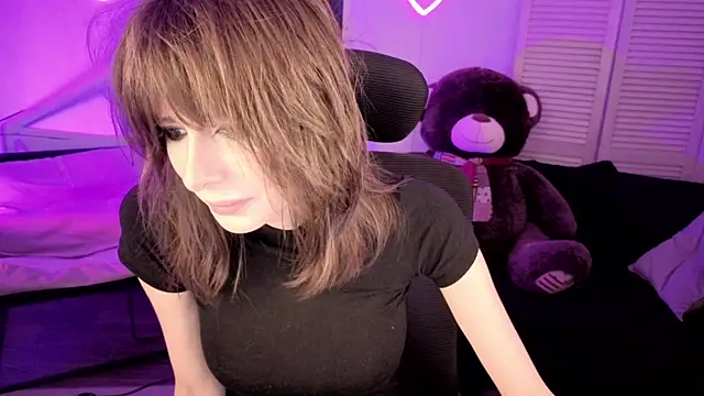 CrystallBloom online show from 04/07/26, 01:28