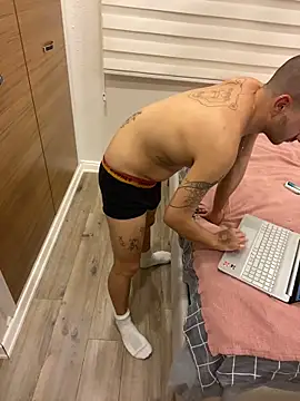 darkdecide online show from 11/01/25, 05:48