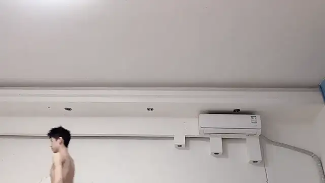 xiaojie2563 online show from 09/13/25, 11:43