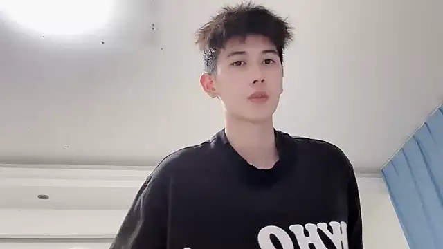 xiaojie2563 online show from 10/19/25, 04:51