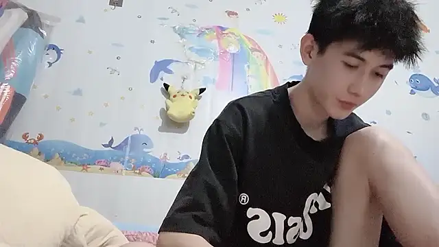 xiaojie2563 online show from 10/21/25, 04:08