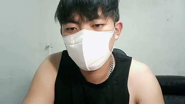 Snapshot of bigbb101011 chatting on 11/02/25, 04:31 bigbb101011 online show from 11/02/25, 04:31