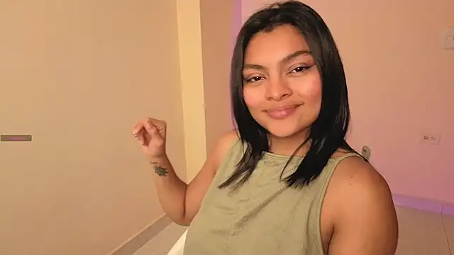 Snapshot of Candela___ chatting on 07/24/26, 04:38 Candela online show from 07/24/26, 04:38