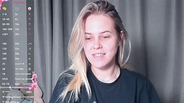 AngelAnty online show from 10/25/25, 03:07