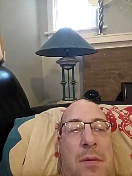 Snapshot of MEAT4urGRILL chatting on 02/25/25, 03:38 MEAT4urGRILL online show from 02/25/25, 03:38