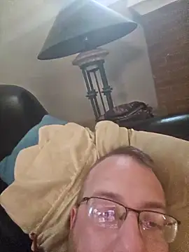 Snapshot of MEAT4urGRILL chatting on 10/10/25, 09:14 MEAT4urGRILL online show from 10/10/25, 09:14