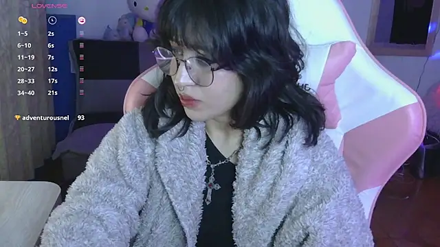 Snapshot of Hachiko_Love chatting on 06/11/26, 02:53 Hachiko Love online show from 06/11/26, 02:53