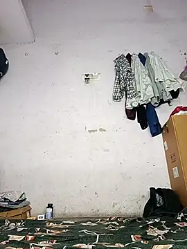 hiddennisha online show from 09/20/25, 01:50