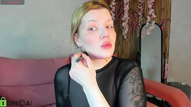 Michele Greenn online show from 03/20/26, 01:10