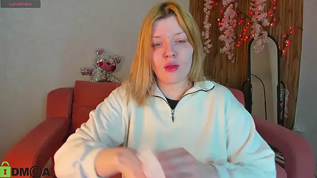 Michele Greenn online show from 04/07/26, 01:06