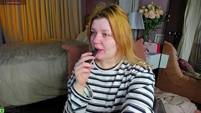 Michele Greenn online show from 04/22/26, 01:08