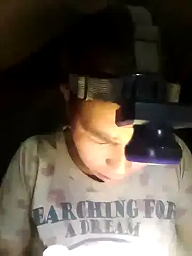 Snapshot of cicnci chatting on 09/28/25, 12:54 cicnci online show from 09/28/25, 12:54