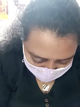 Divya-Lovely online show from 09/22/25, 08:44