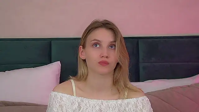 StacyEvances online show from 05/16/26, 06:17