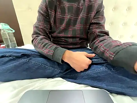 DecentJaat online show from 12/17/25, 06:47