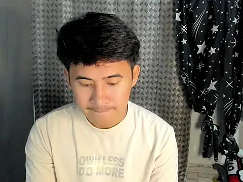 Snapshot of Adim-pinoy146 chatting on 06/04/26, 05:52 Adim-pinoy146 online show from 06/04/26, 05:52