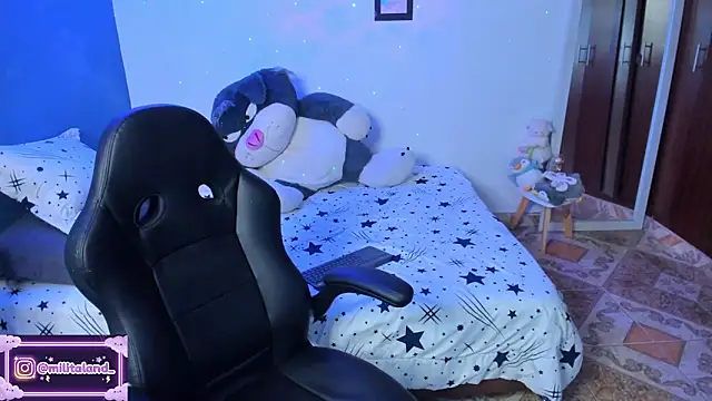 milita houston online show from 11/05/25, 05:13