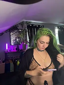 ninabobina666 online show from 09/11/25, 10:48