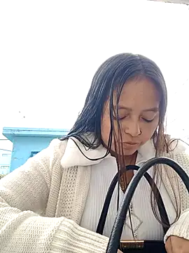 LunaHot 777 online show from 09/17/25, 08:21