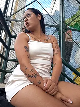 LunaHot 777 online show from 12/13/25, 07:53