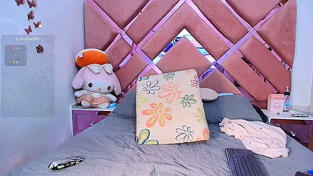 BrittanyBoa online show from 02/22/26, 08:07