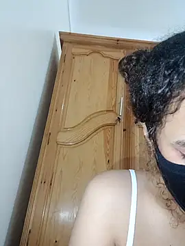 ghadiraa online show from 10/12/25, 02:21