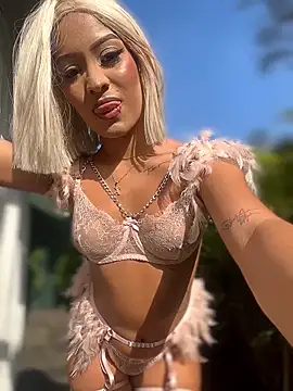 MystiqueXXX online show from 03/28/26, 01:22