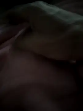 hotmen83 online show from 10/28/25, 10:01