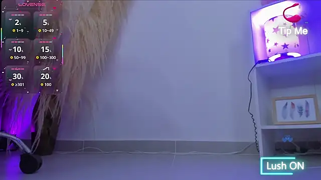 shannel moss   online show from 09/09/25, 11:48