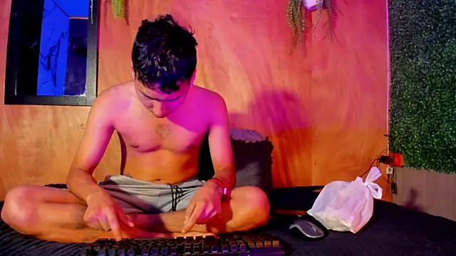 spicy adonhis online show from 03/06/26, 01:18