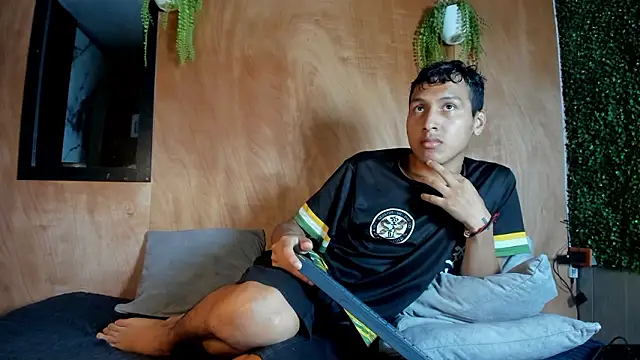 spicy adonhis online show from 03/27/26, 01:22