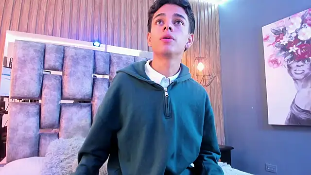 owen  johnson online show from 11/09/25, 11:41