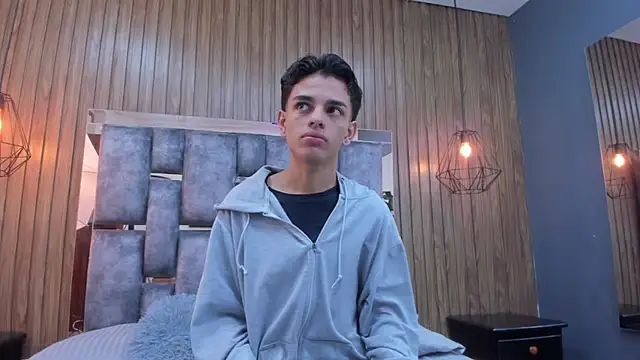 owen  johnson online show from 12/15/25, 12:09