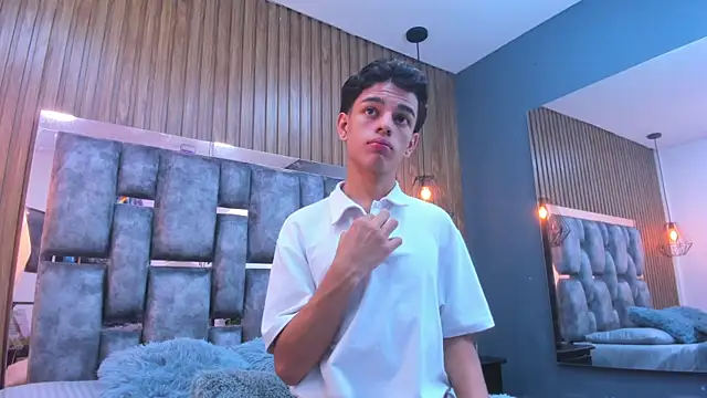 owen  johnson online show from 01/18/26, 11:47