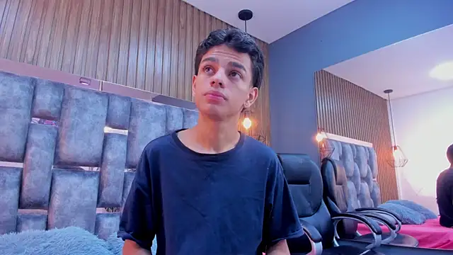 owen  johnson online show from 04/19/26, 11:53