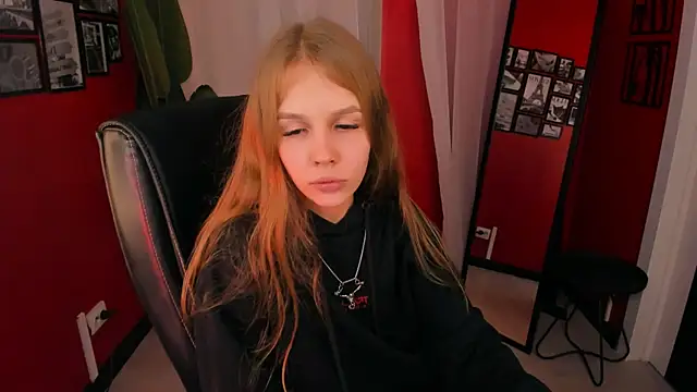 Selen hells weet online show from 09/20/25, 06:09