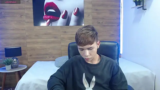 nathanclay online show from 03/19/26, 04:27